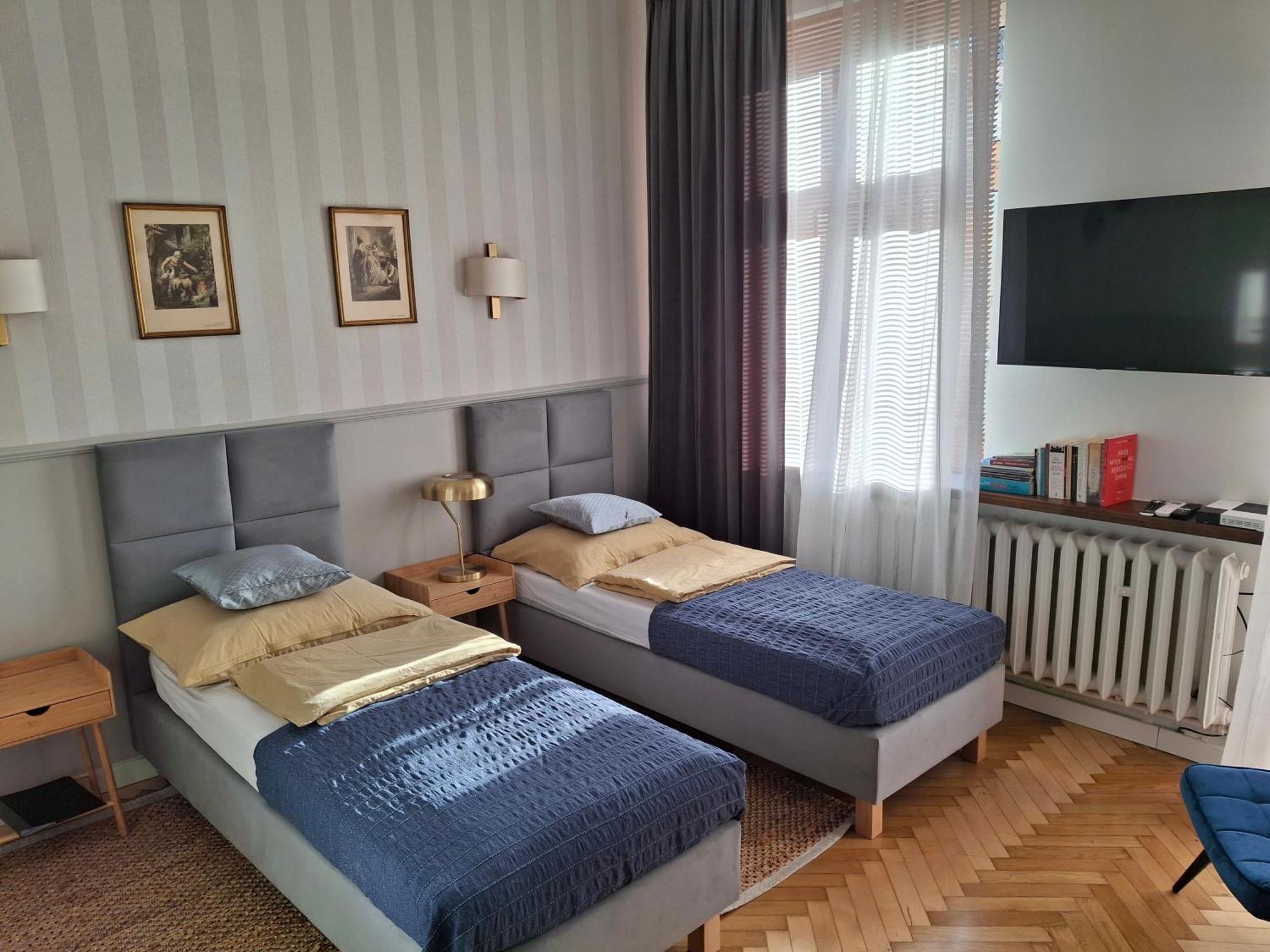 בוצ'ניה Apartament Studio Z Widokiem Na Rynek מראה חיצוני תמונה